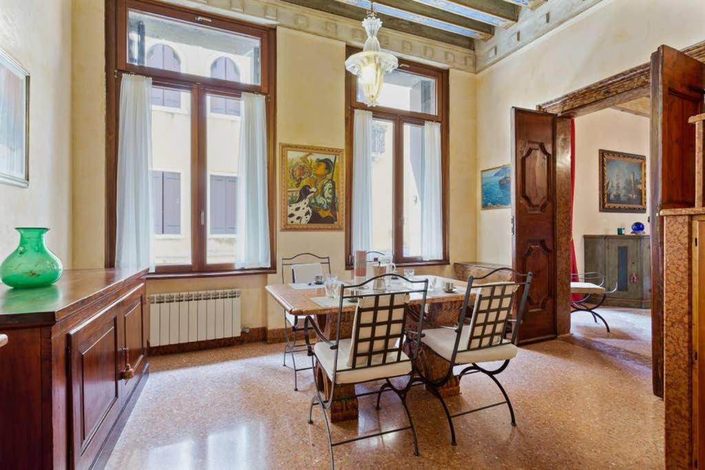 Doge Palace Luxury Apartment - Cannaregio Veneţia Exterior foto