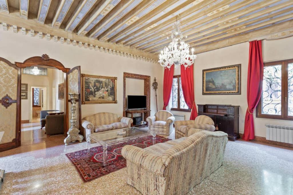 Doge Palace Luxury Apartment - Cannaregio Veneţia Exterior foto