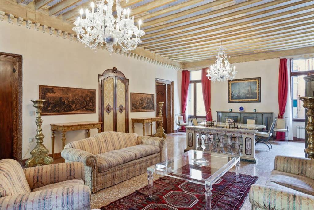 Doge Palace Luxury Apartment - Cannaregio Veneţia Exterior foto