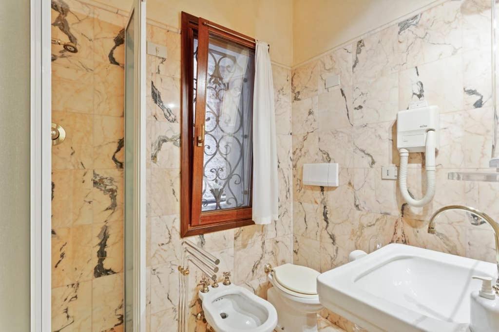 Doge Palace Luxury Apartment - Cannaregio Veneţia Exterior foto