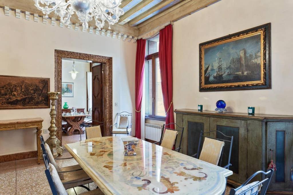 Doge Palace Luxury Apartment - Cannaregio Veneţia Exterior foto