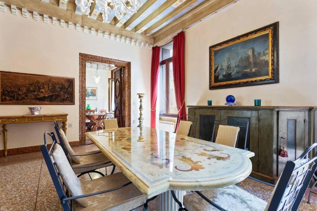 Doge Palace Luxury Apartment - Cannaregio Veneţia Exterior foto